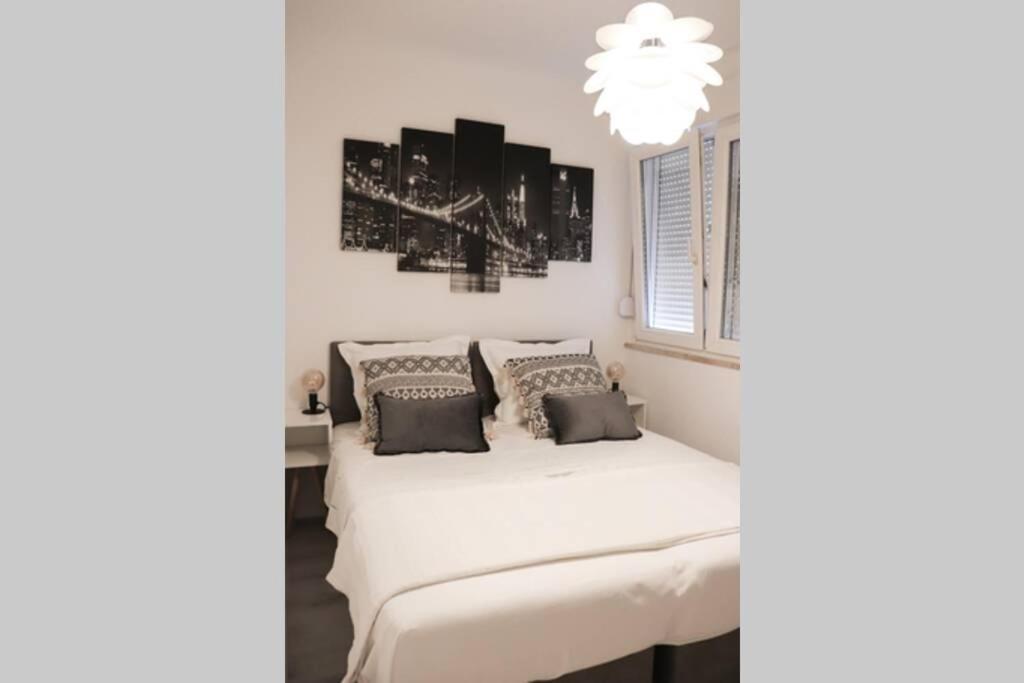 New! Top Apartment, Split View From Above Extérieur photo