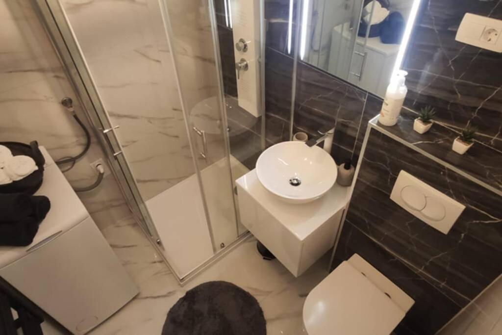 New! Top Apartment, Split View From Above Extérieur photo
